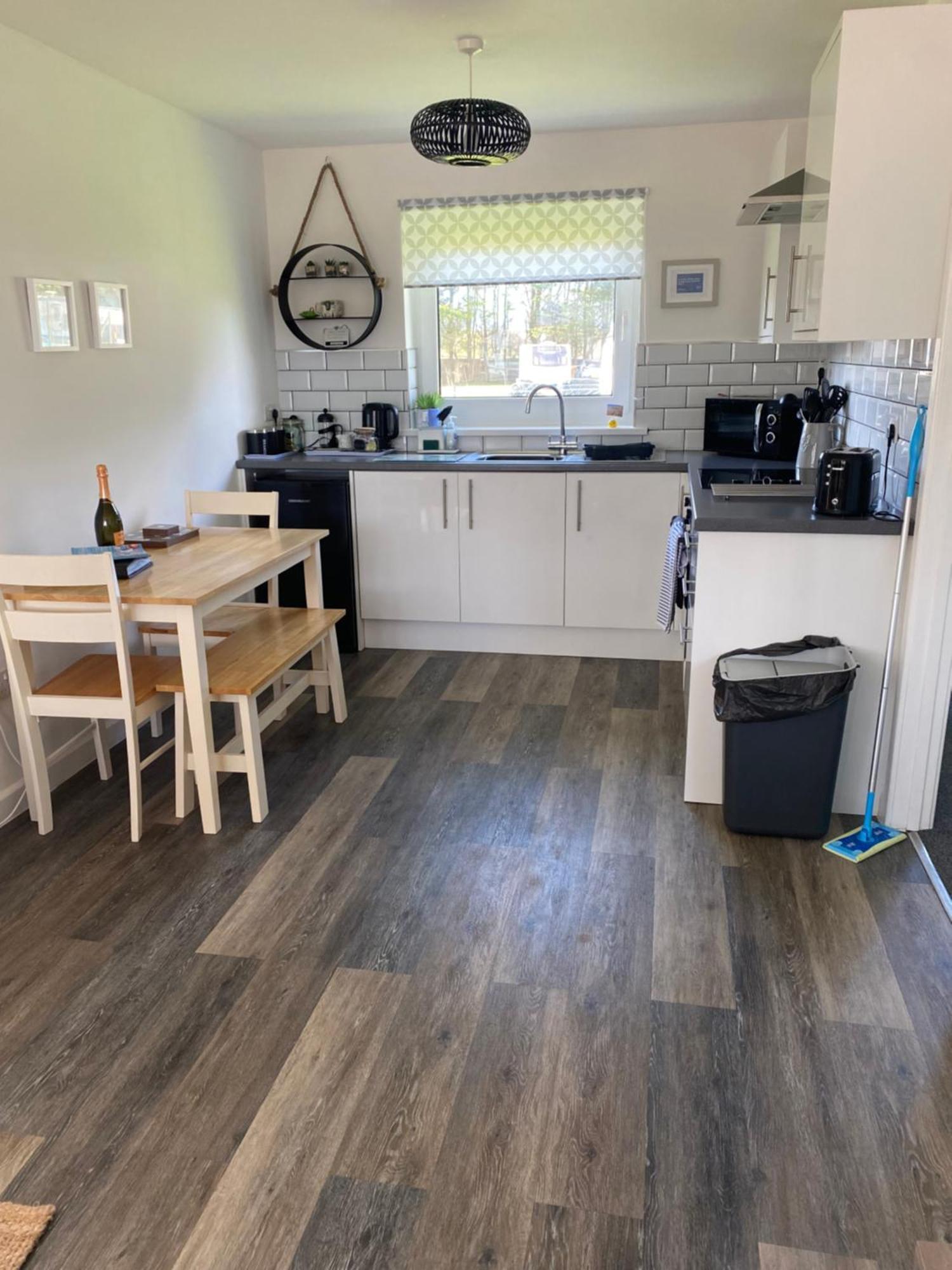 44 Gower Holiday Village Ty Gwyr Cosy 2 Bedroom Chalet 스완지 외부 사진