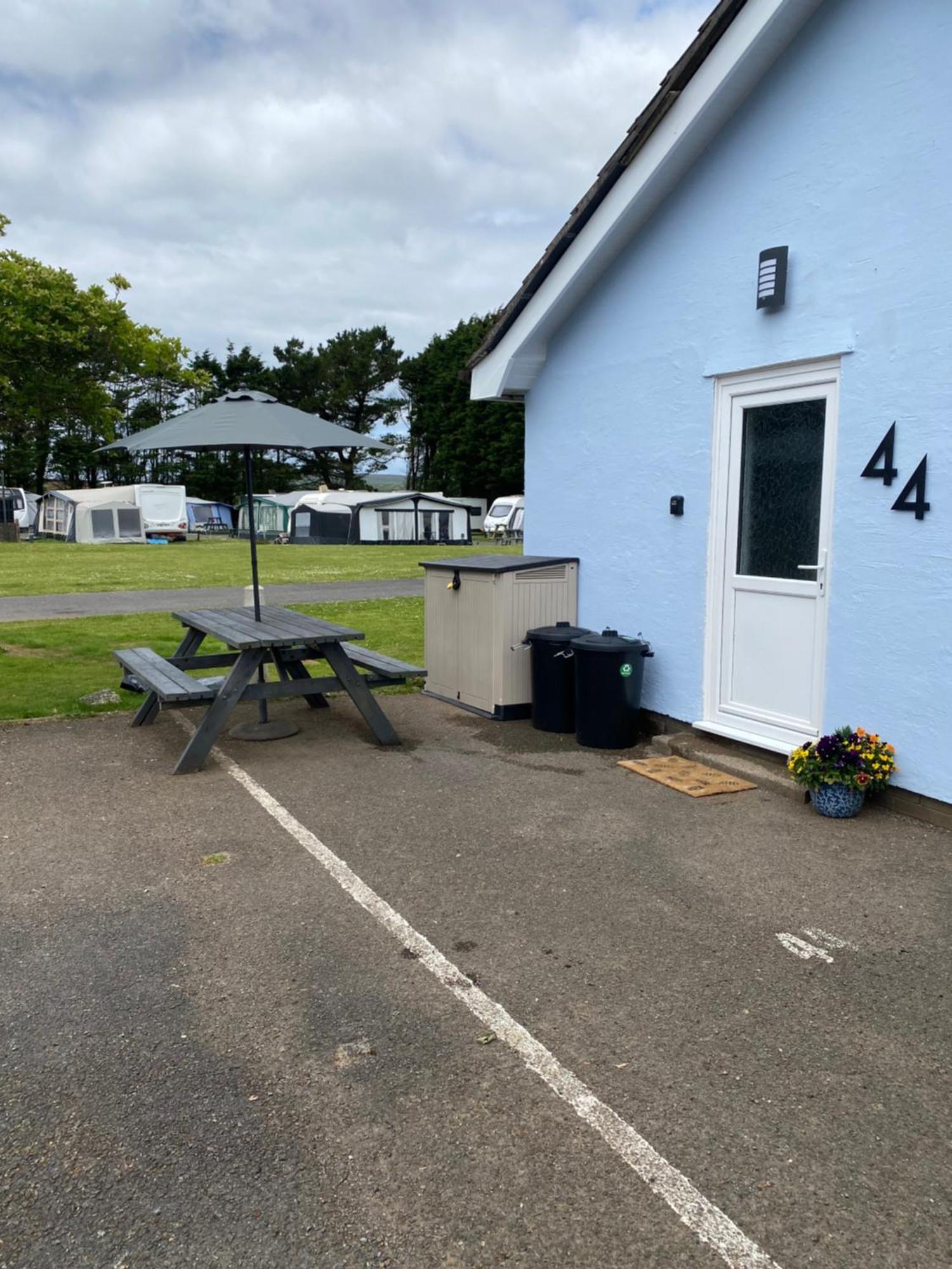 44 Gower Holiday Village Ty Gwyr Cosy 2 Bedroom Chalet 스완지 외부 사진